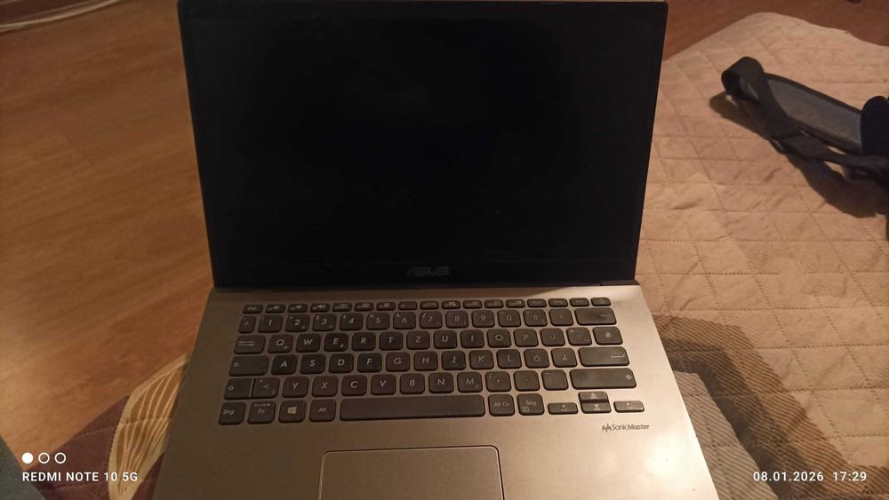 ASUS X409DAP много запазен