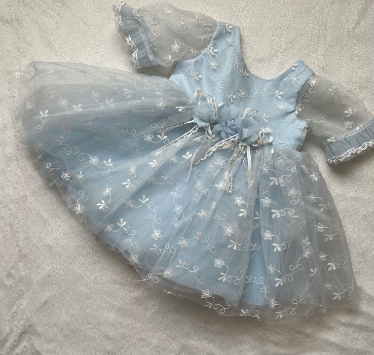 Одежда для девочек платье на выход