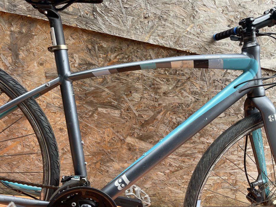 Bicicleta intuitive 13 frane pe disc hidraulice roti 28” cadru aluminiu