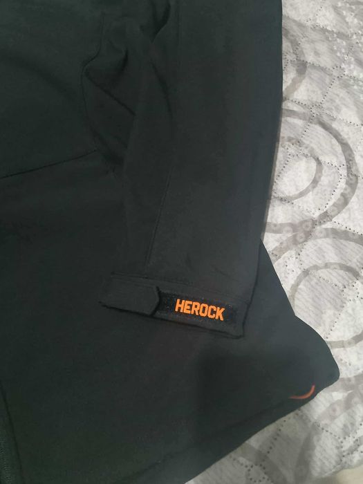 Мъжко водоустойчиво и ветроустойчиво яке HEROCK