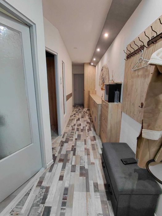 Apartament de închiriat