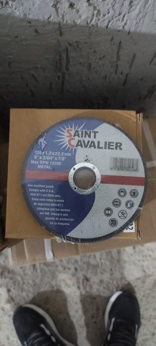 Отрезной диск "Saint Cavalier"