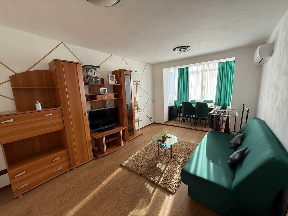 Închiriez apartament Copșa Mică str laborator bl 32