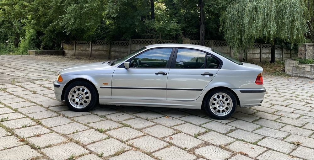 BMW 320 D 2002 2.0 Diesel 136 CP