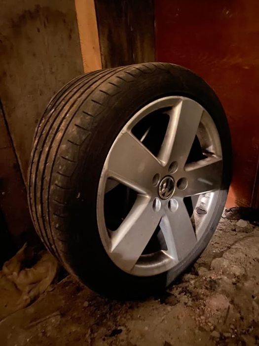 Jante 5x112 cu caucicuri de vara