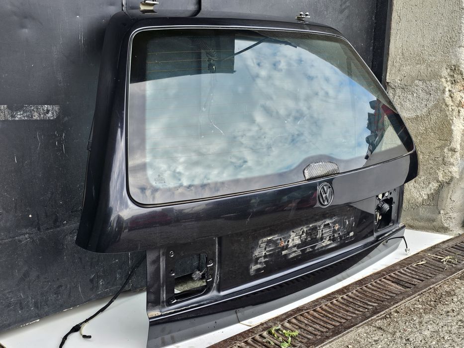 haion original volkswagen passat b4 variant 1993 - 1997

stare buna. f