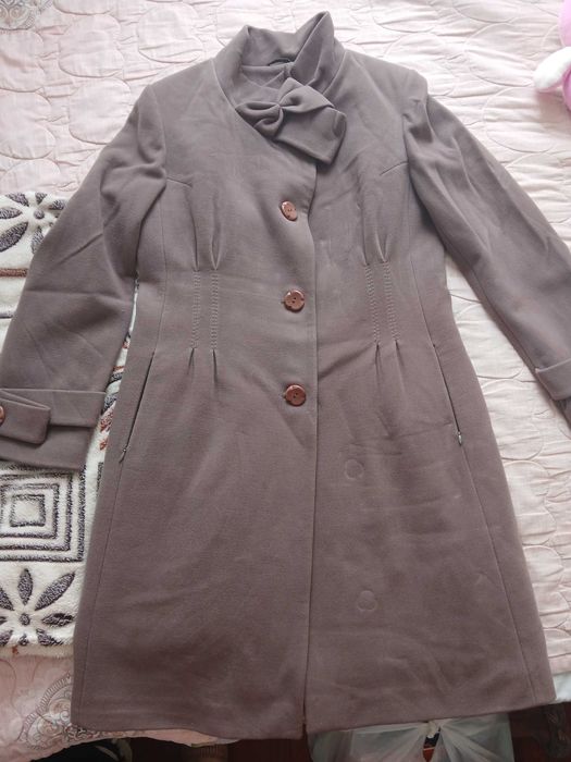 Продам пальто женское