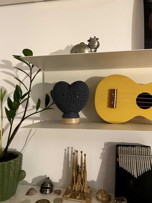 Lampa LED decorativa in forma de inima perfect pentru Valentine’s Day