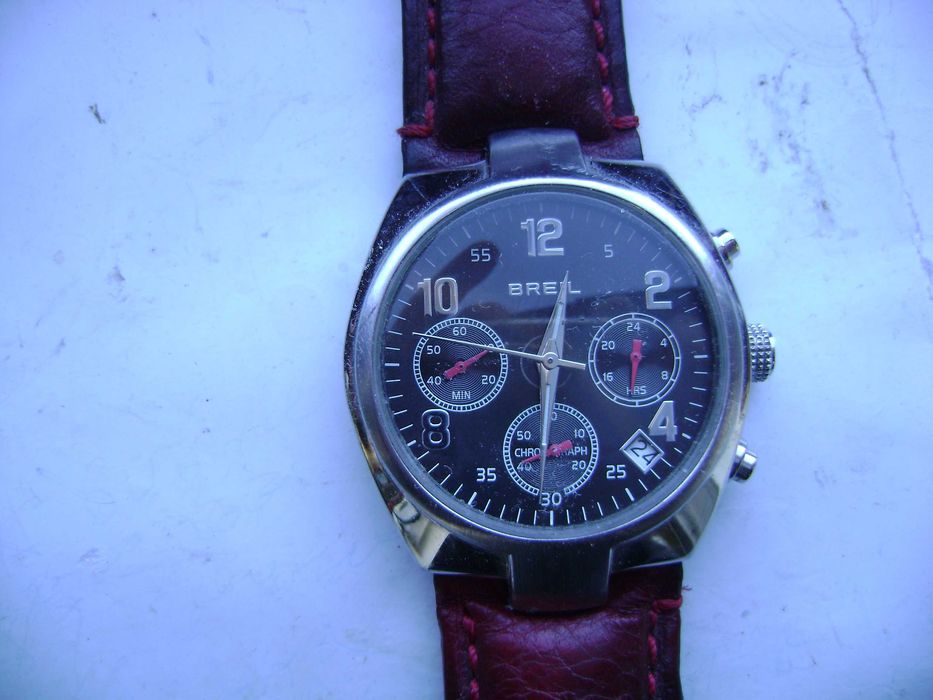 Продавам 5 броя кварцови часовника Casio,Breil,Swatch,Nuun