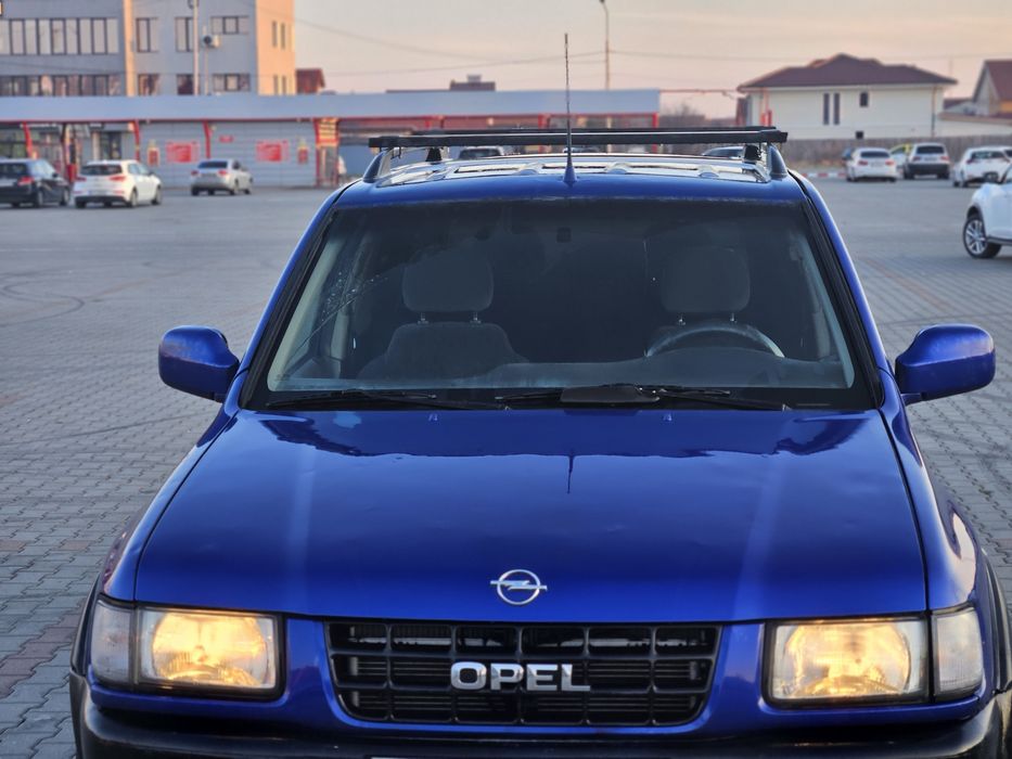 Opel Frontera B sport