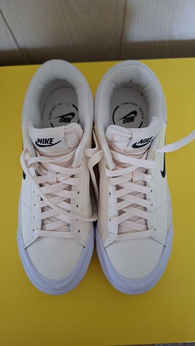 Pantofi sport Nike Court Legacy lift