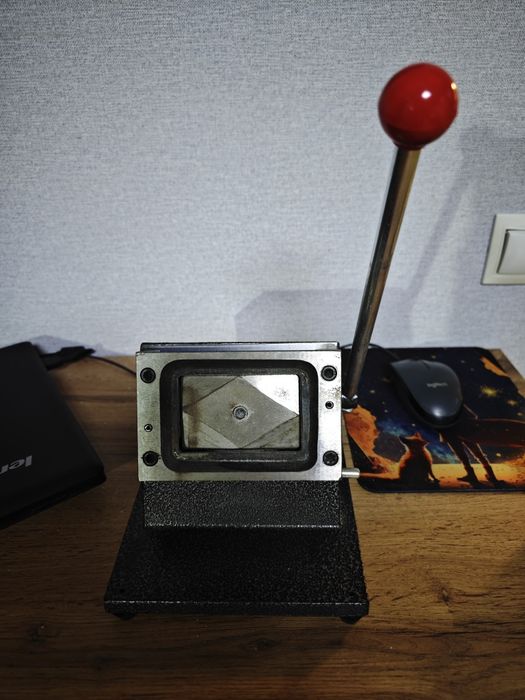 Резак для визиток