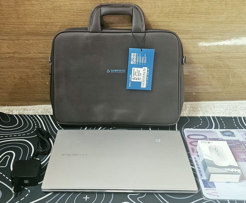 Asus VivoBook Go15 ssd512,ozu8 11 Gen!