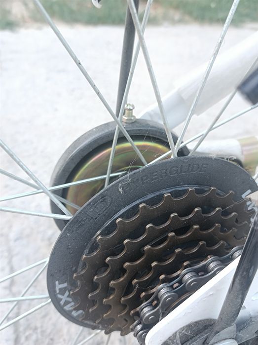 Спортывный велосипед новый