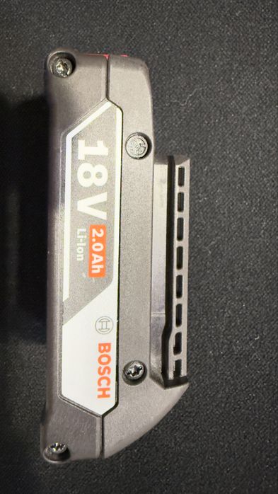 Нова батерия Bosch 18V