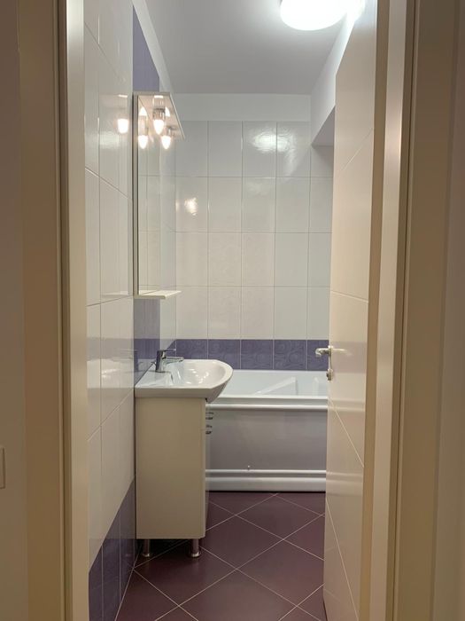 Inchiriez apartament 2 camere