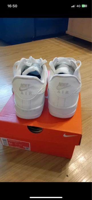 nike af1 triple white