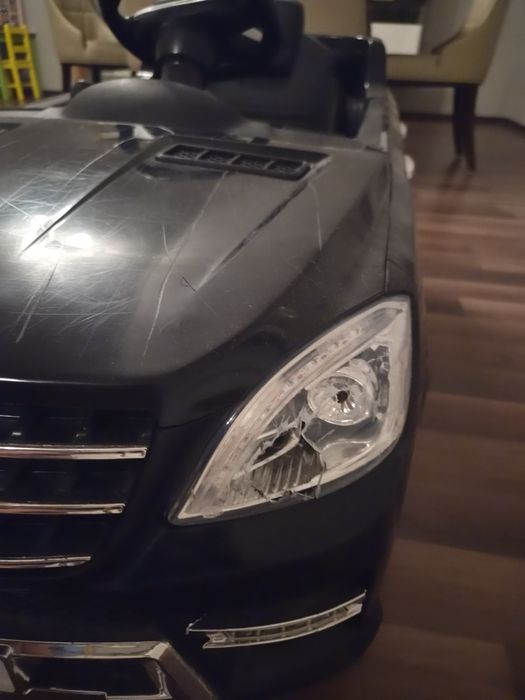 Mașinuță electrică pentru copii