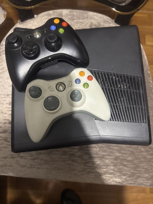 Продам игровую приставку!