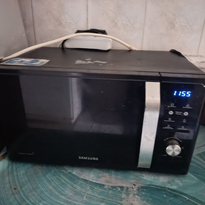 Продам микроволновку самсунг