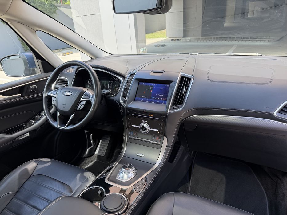 Ford Galaxy Vignale 190 CP | Matrix |  Panoramic | Ventilatie