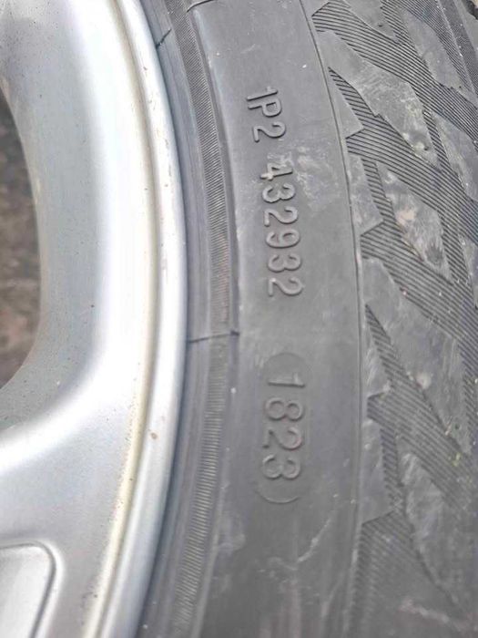 Джанти с гуми 205/55/16 57.1 5х112