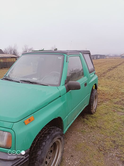Suzuki 4x4  Geo Tracker