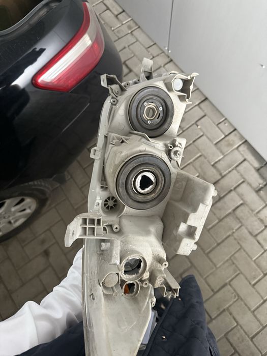 Фара левая камри 40