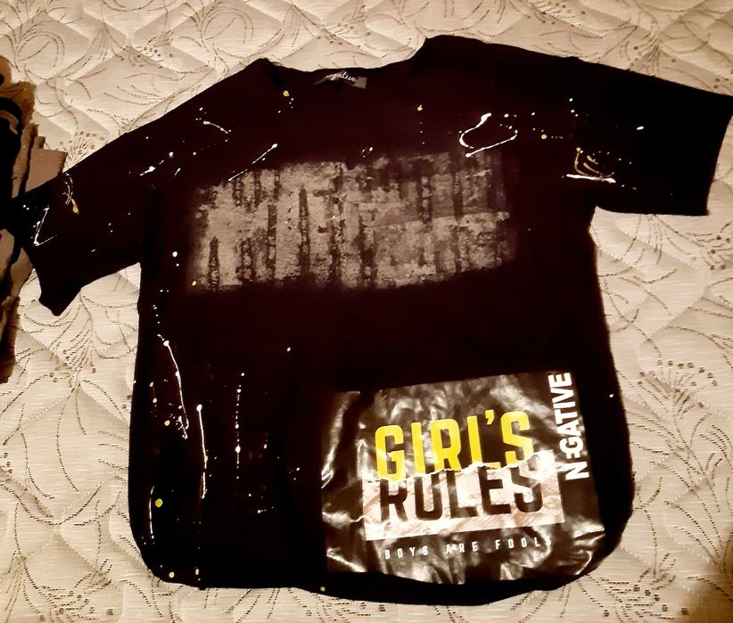 Тениски и блузи размер S-M - къс ръкав