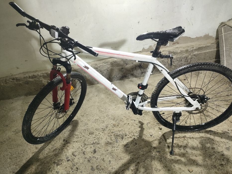 Спортивный велосипед