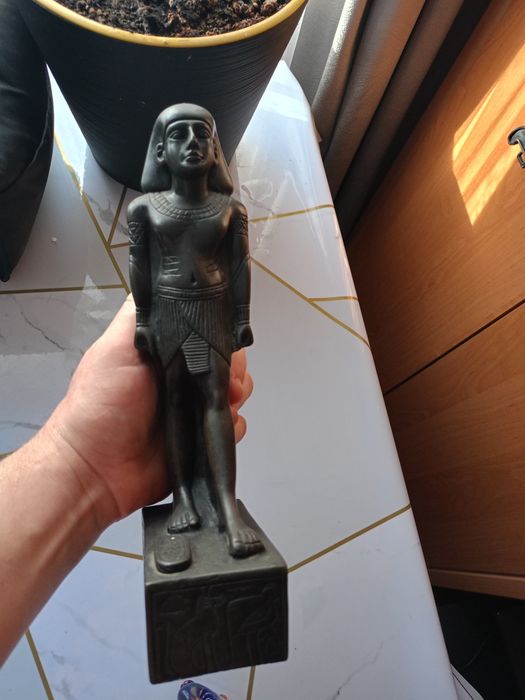 Статуетка с Египта