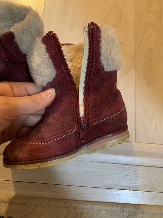 Ботинки Clarks 22,5 размер зима 5000 тг