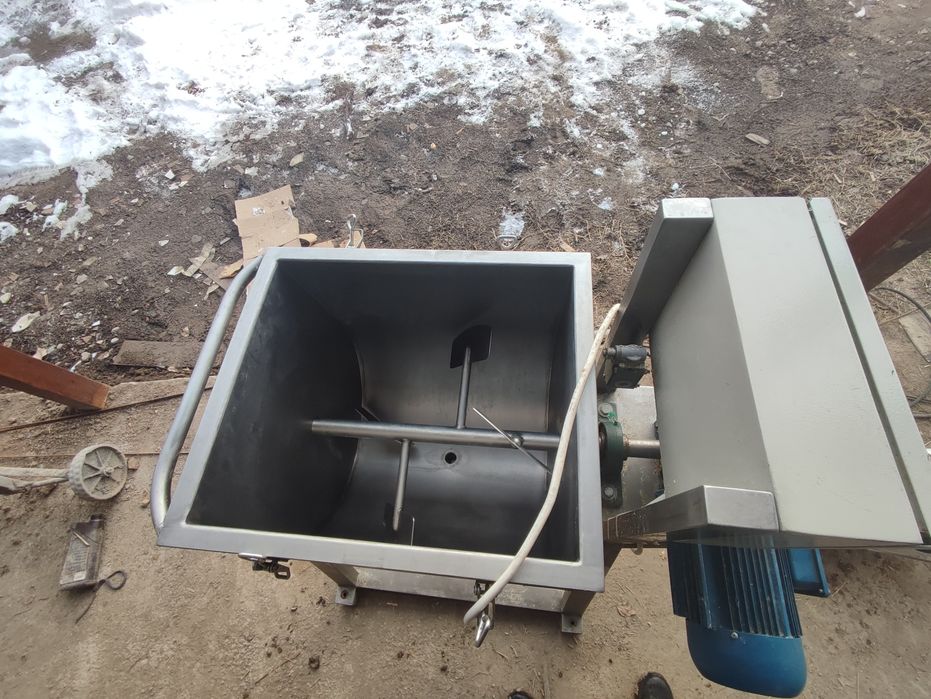 Продам маслобойку