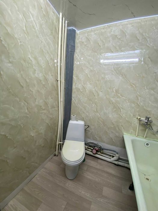 Срочно Продам квартиру Р-Н Вектора