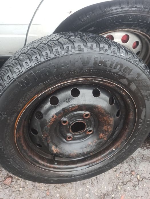 Шины Continental Германия. Размер 185/65/15.оригинал. с дисками.