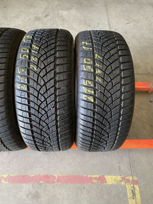 Anvelope iarna 215/50/17 Goodyear Ultra Grip Performance 215 50 17 R17