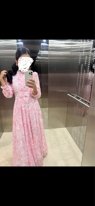 Нарядное платье с баской