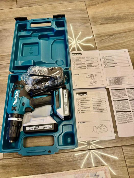 Продавам два броя чисто нови акумулаторни ударни винтоверта MAKITA