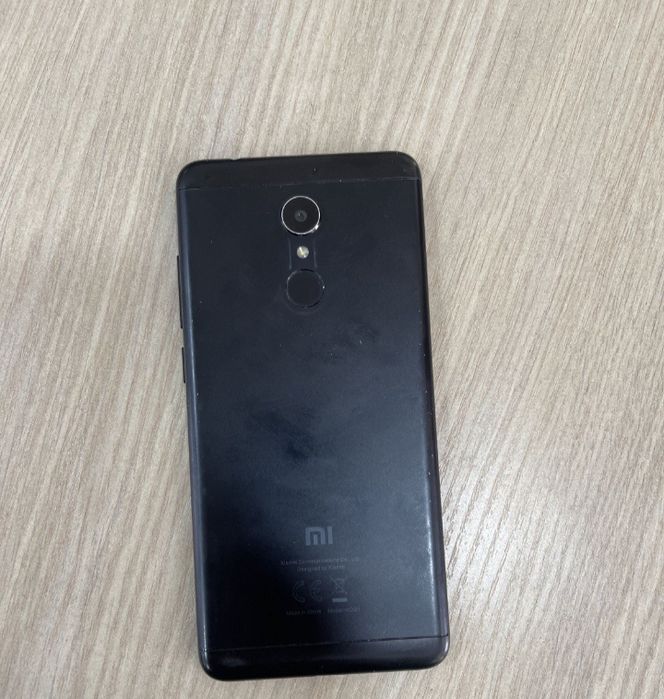 Redmi 5 16GB Srochna sotiladi