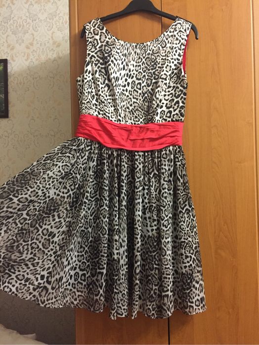 Платья, BESSINI, размер 46 (М)