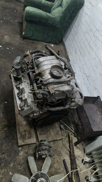 ДВС 2uz объем 4.7
