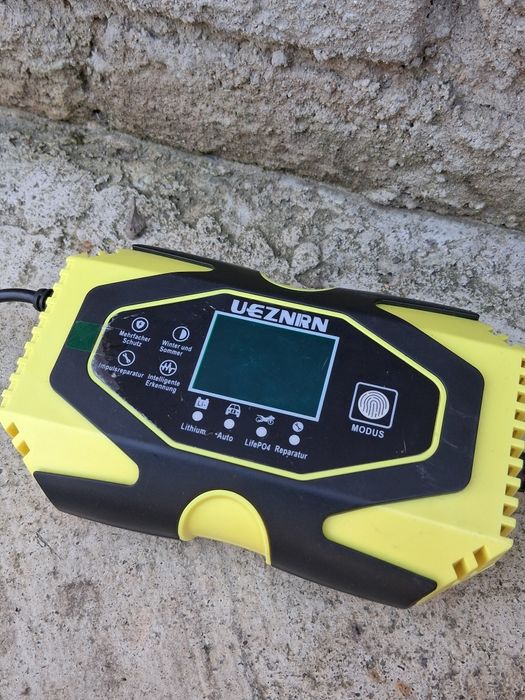 Redresor auto 12-24 volti