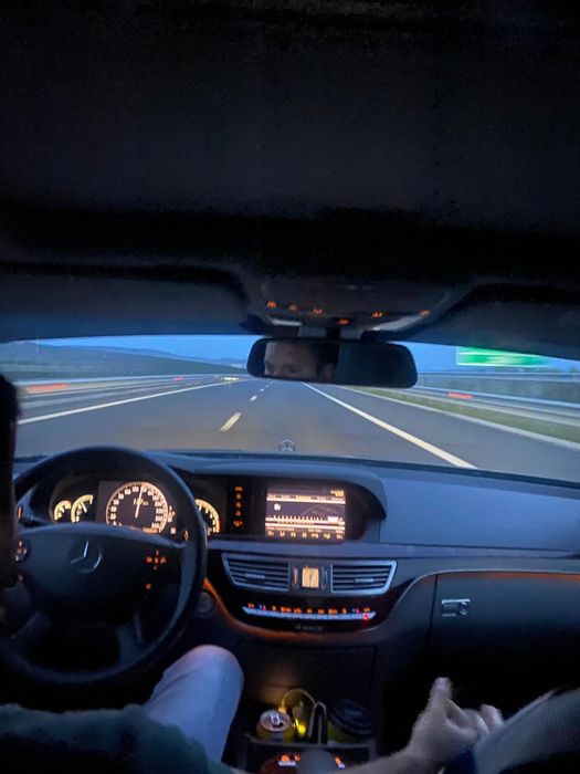 Mercedes w221 s class 4matic