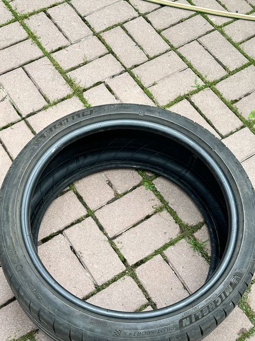 Michelin Pilot Sport 4s 255/35/19