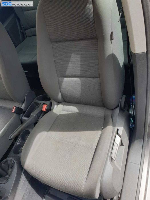 Scaun Stanga Fata Sofer Textil Fara Incalzire Volkswagen Touran 2003 - 2015