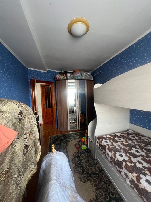 3 комн квартира в спальном районе