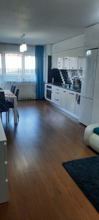 Apartament 2 cam zona metro cu garaj supteran
