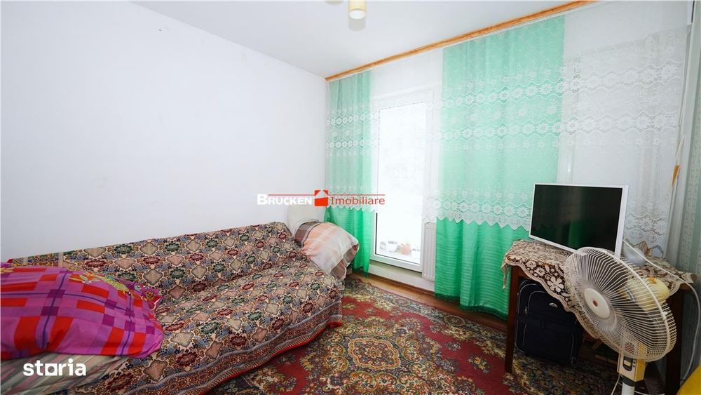 3 camere | 2 bai | 3 balcoane | etaj 48 | Rogerius