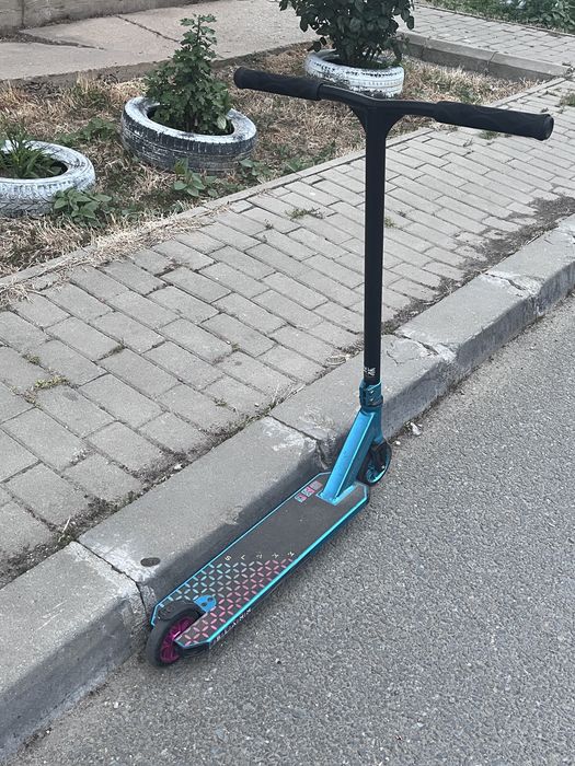 Trotineta slamm de park