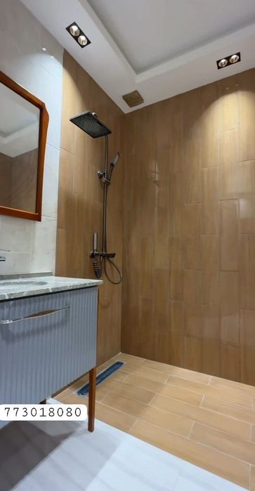 Uy Samarqand darvozada 1.1 sotix